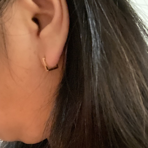 18K Solid Gold Huggie Type Earring - Picture 5 of 6